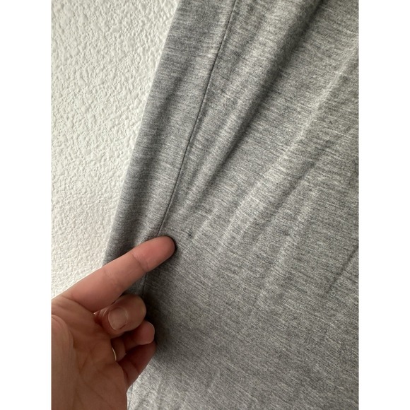 Cozy Earth pajama set women M gray Bamboo Stretch Knit Classic Long Sleeve - Picture 2 of 5